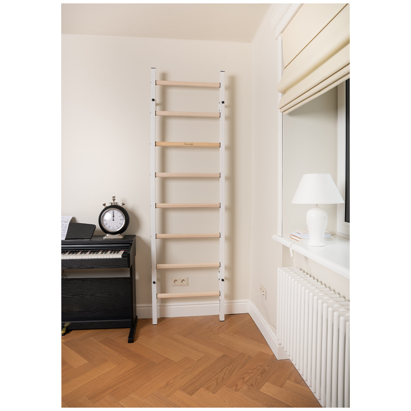 BenchK 200W Wall Bars