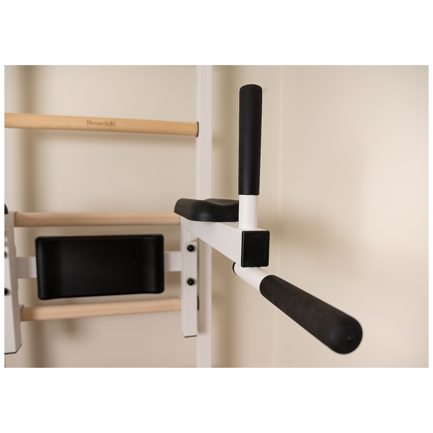 BenchK 223W Wall Bars