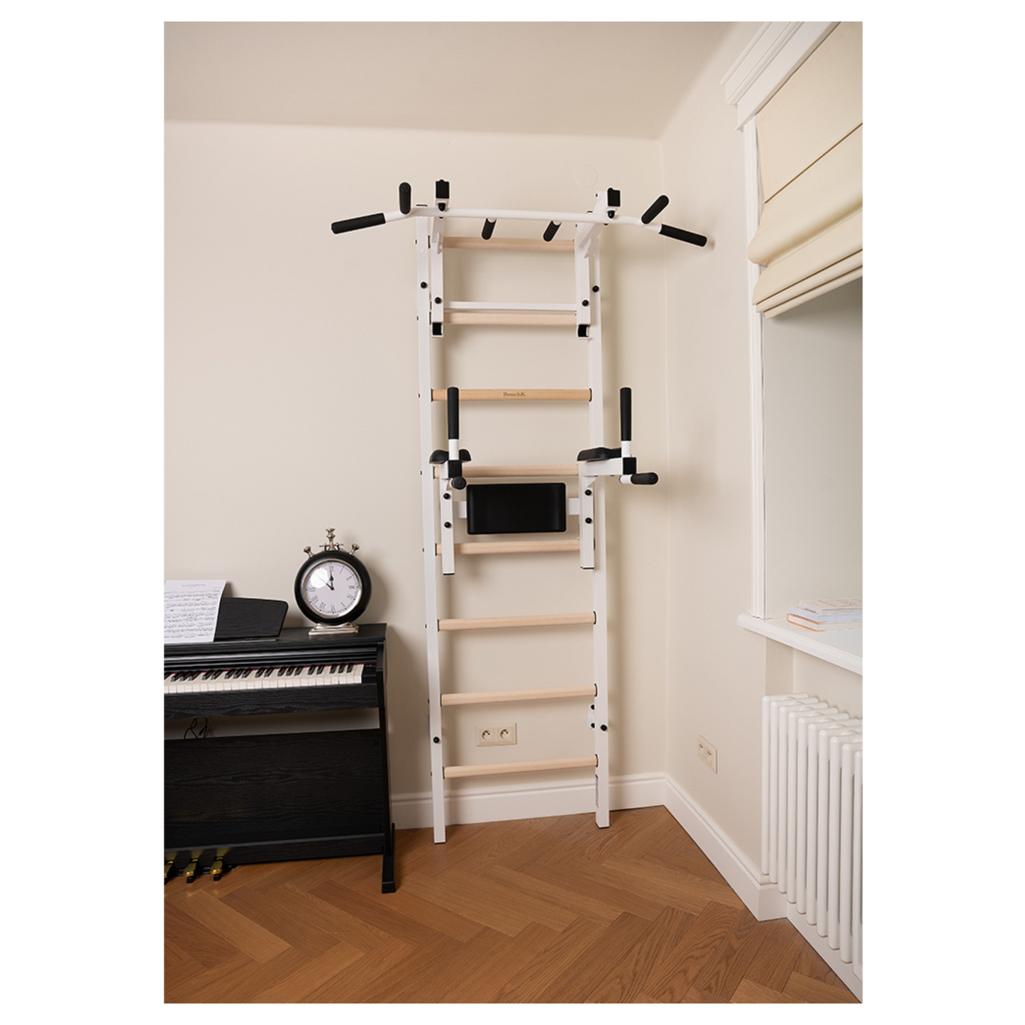 BenchK 232W Wall Bars