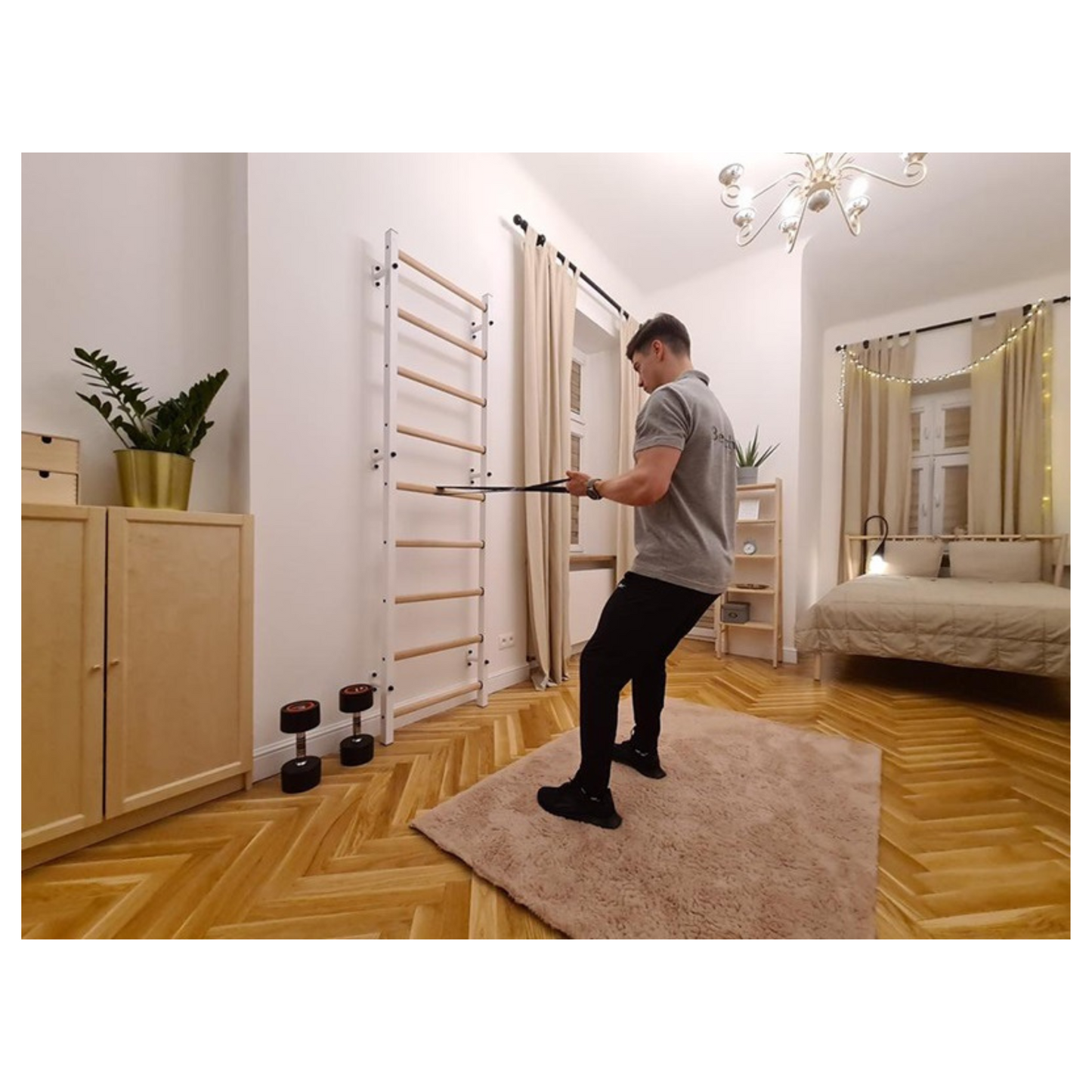 BenchK 700W Wall Bars