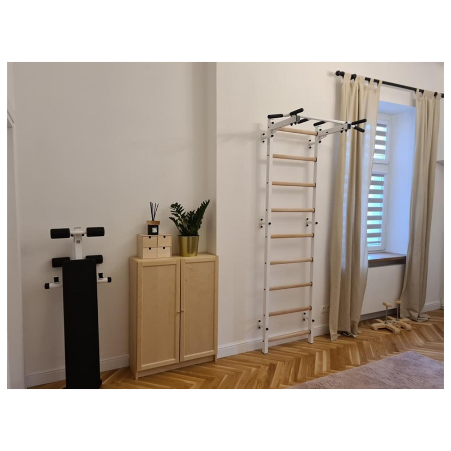 BenchK 721W Wall Bars