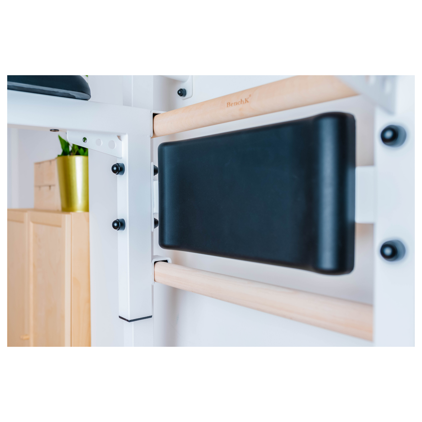 BenchK DB1W Dip Bar White