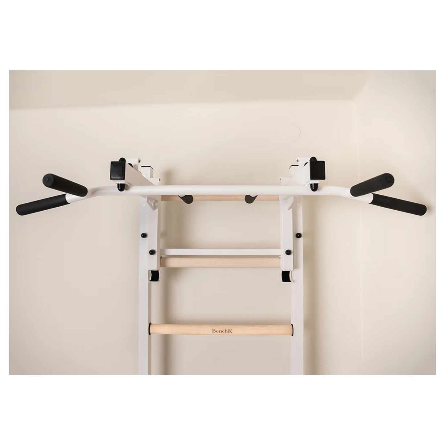 BenchK PB3W Steel Pull-Up Bar White