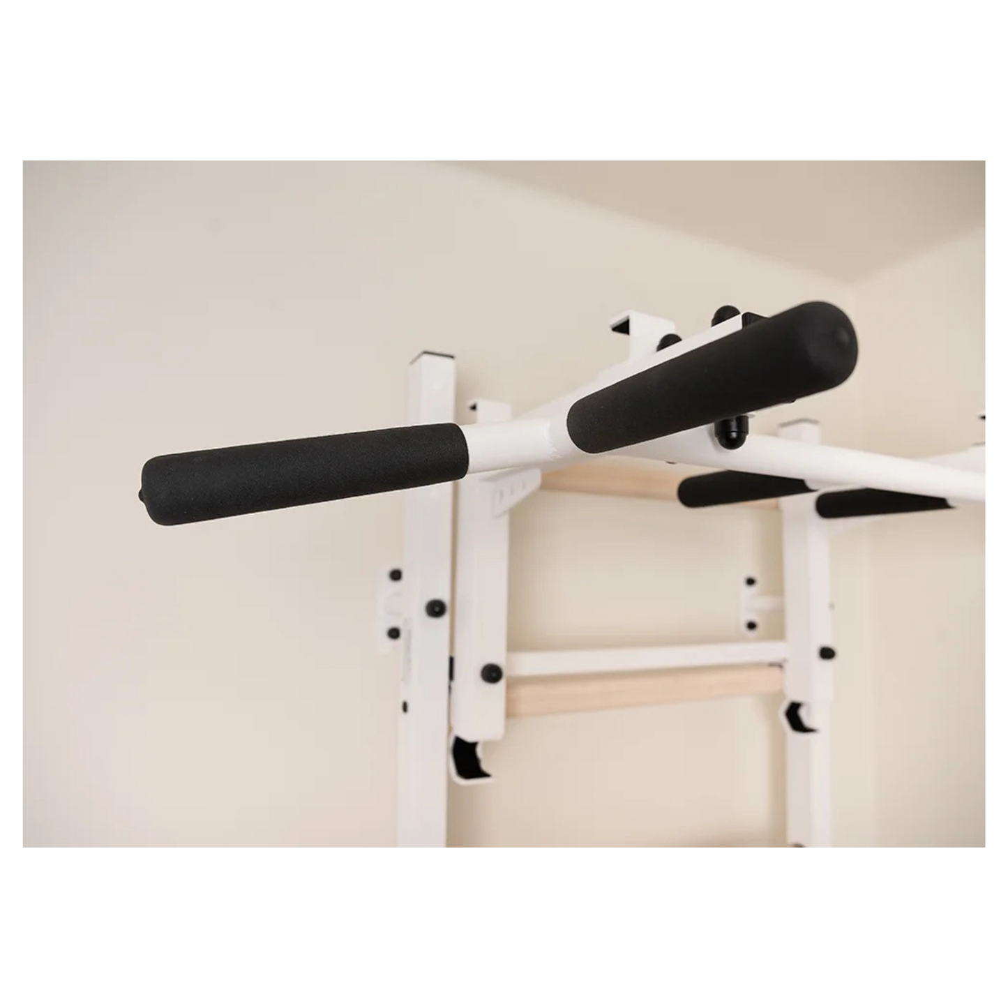 BenchK PB3W Steel Pull-Up Bar White