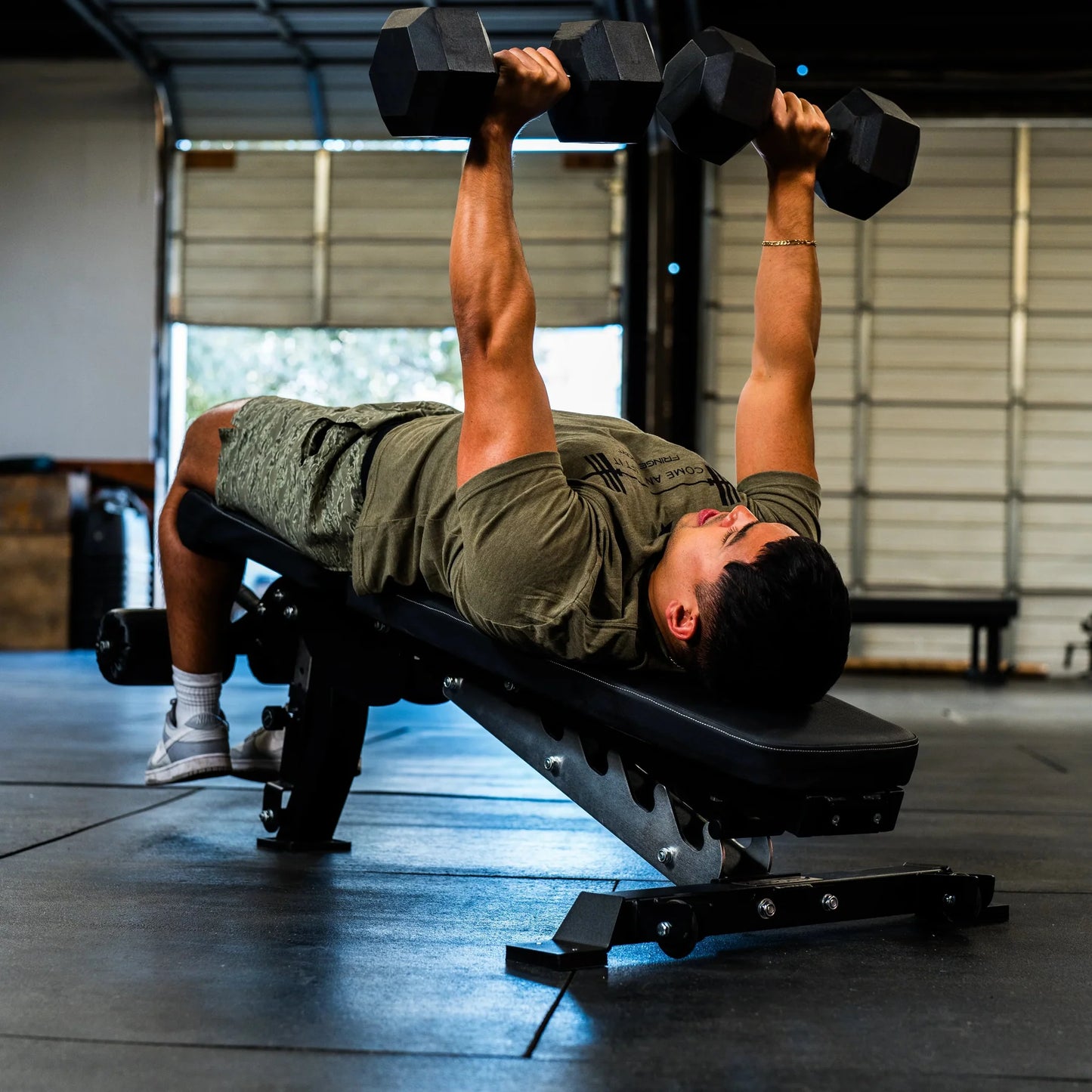 Fringe Sport Flat Incline Decline Bench