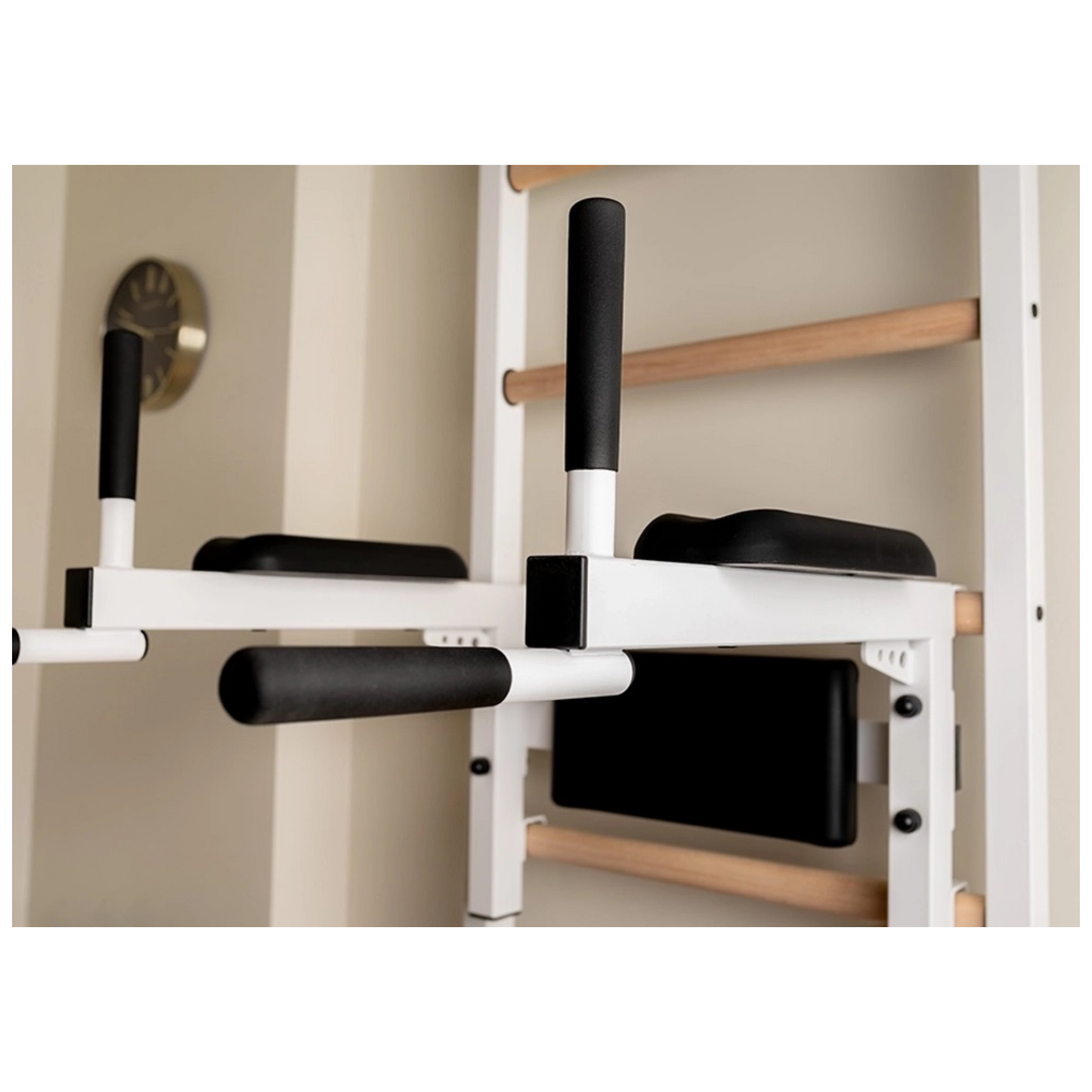 BenchK 223W Wall Bars