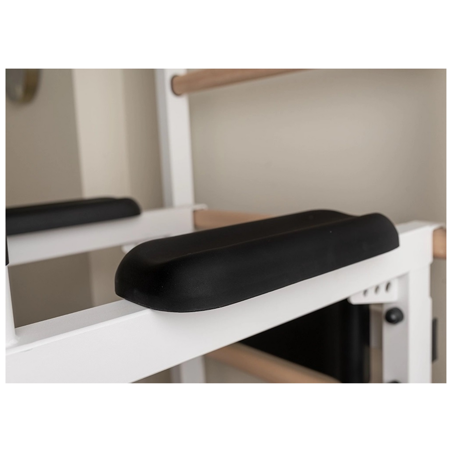 BenchK 223W Wall Bars