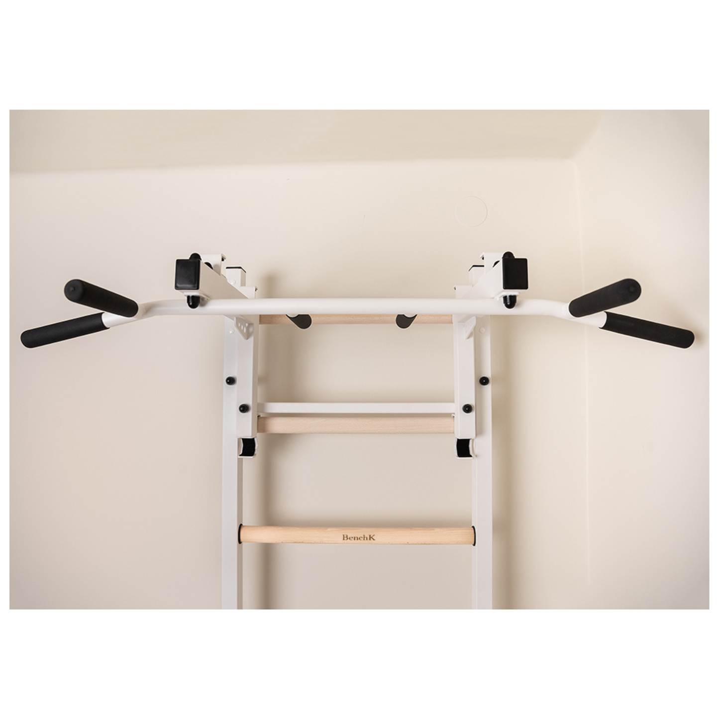 BenchK 231W Wall Bars