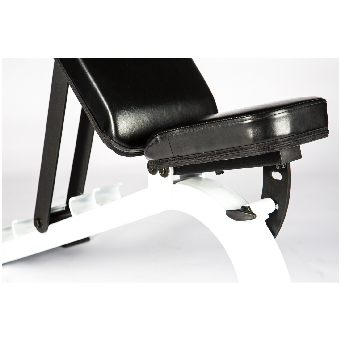 York Barbell FTS Flat-to-Incline Adjustable Bench